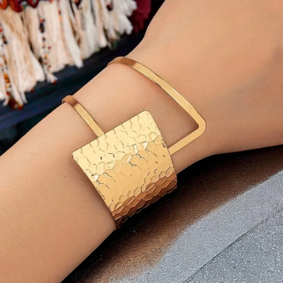 NKULTD Jewelry - 🆕️Bold Geometric Asymmetrical Gold-Plated Wide Cuff Bracelet | Chic Statement